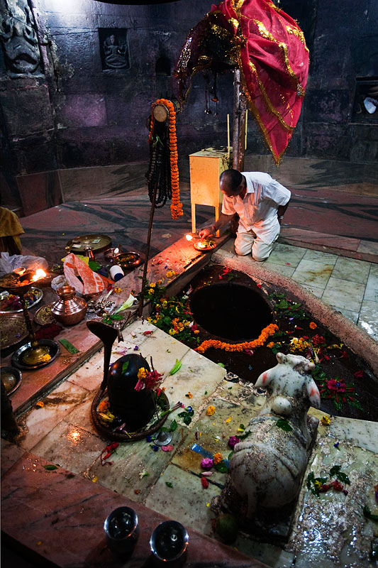  Worship at the Sivadol temple at Siva sagar   Assam